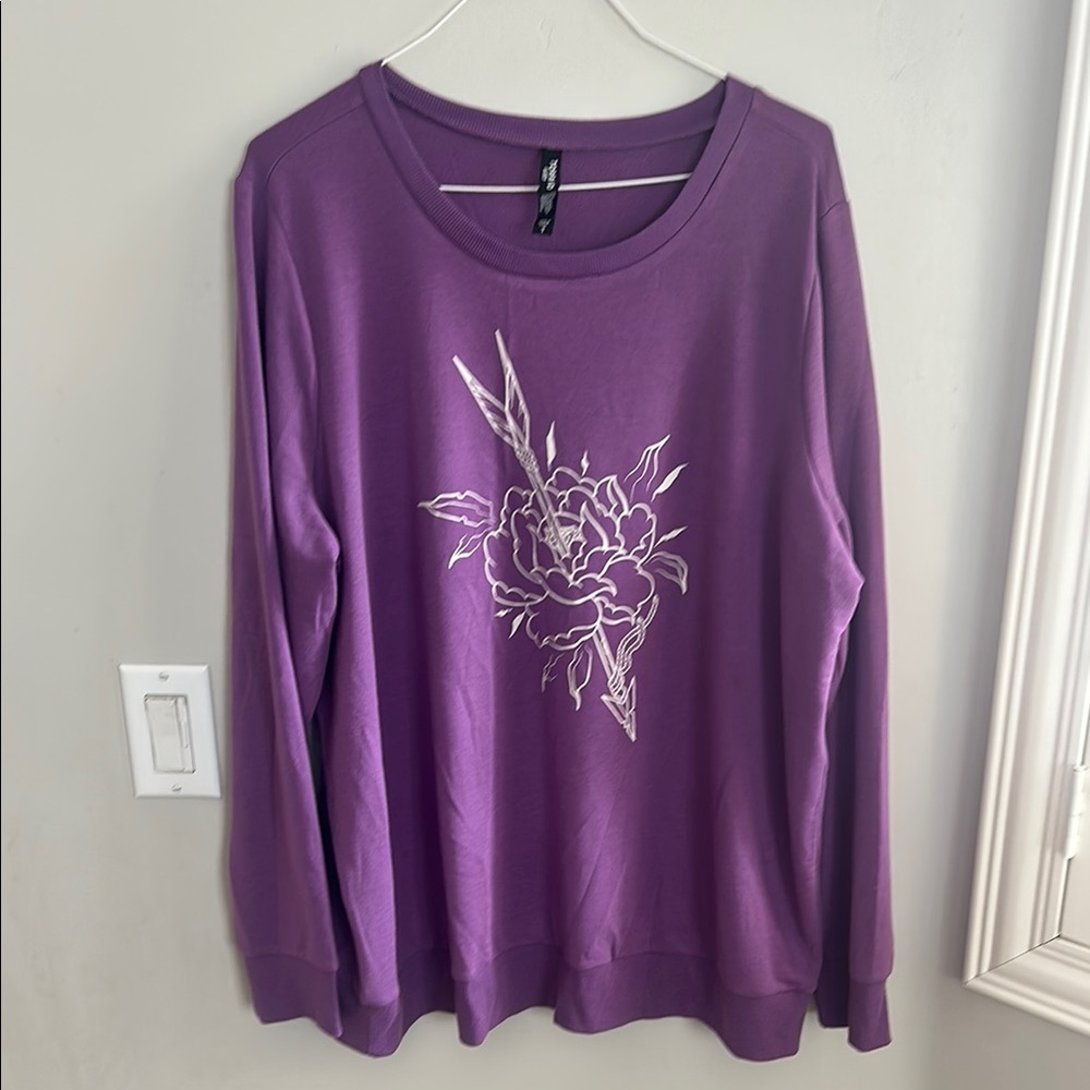 Purple Cozy Sweatshirt for Everyday Comfort